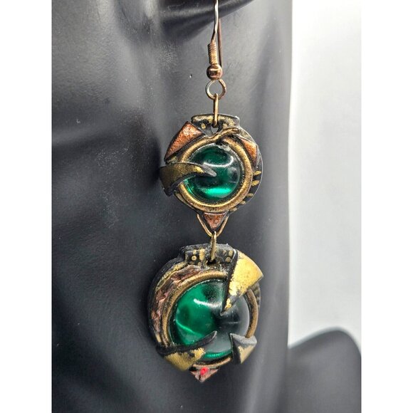 Vintage Dangling Green Glass and Paste Gold tone hook earrings 3" long rare - Picture 7 of 7